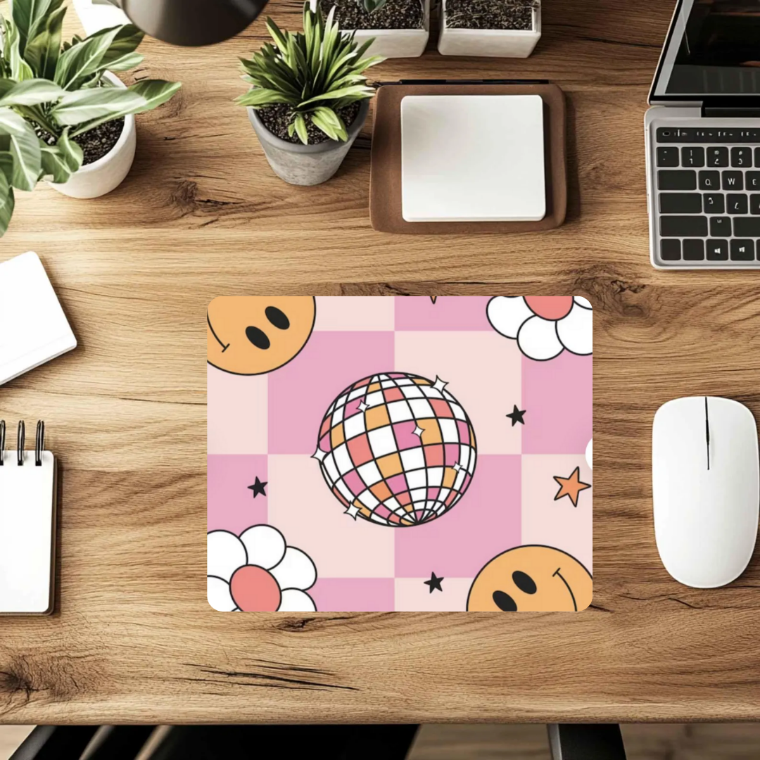 Groovy Mousepad ā Retro 70s Aesthetic Desk Mat
