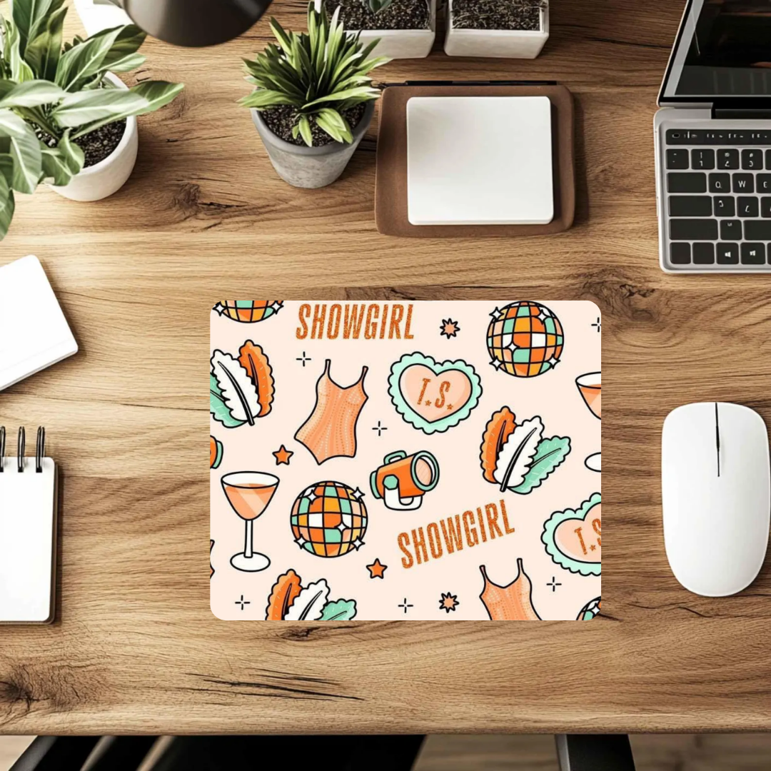 Retro Stage Showgirl Mousepad – Peach & Mint Aesthetic Desk Pad